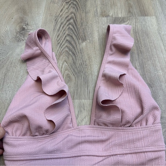Textured Mauve Ruffled One-Piece Swimsuit - Picture 4 of 6